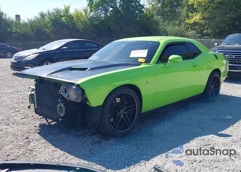 2015 Dodge Challenger R/T Scat Pack z USA, uszkodzony, nr VIN 2C3CDZFJ5FH750749
